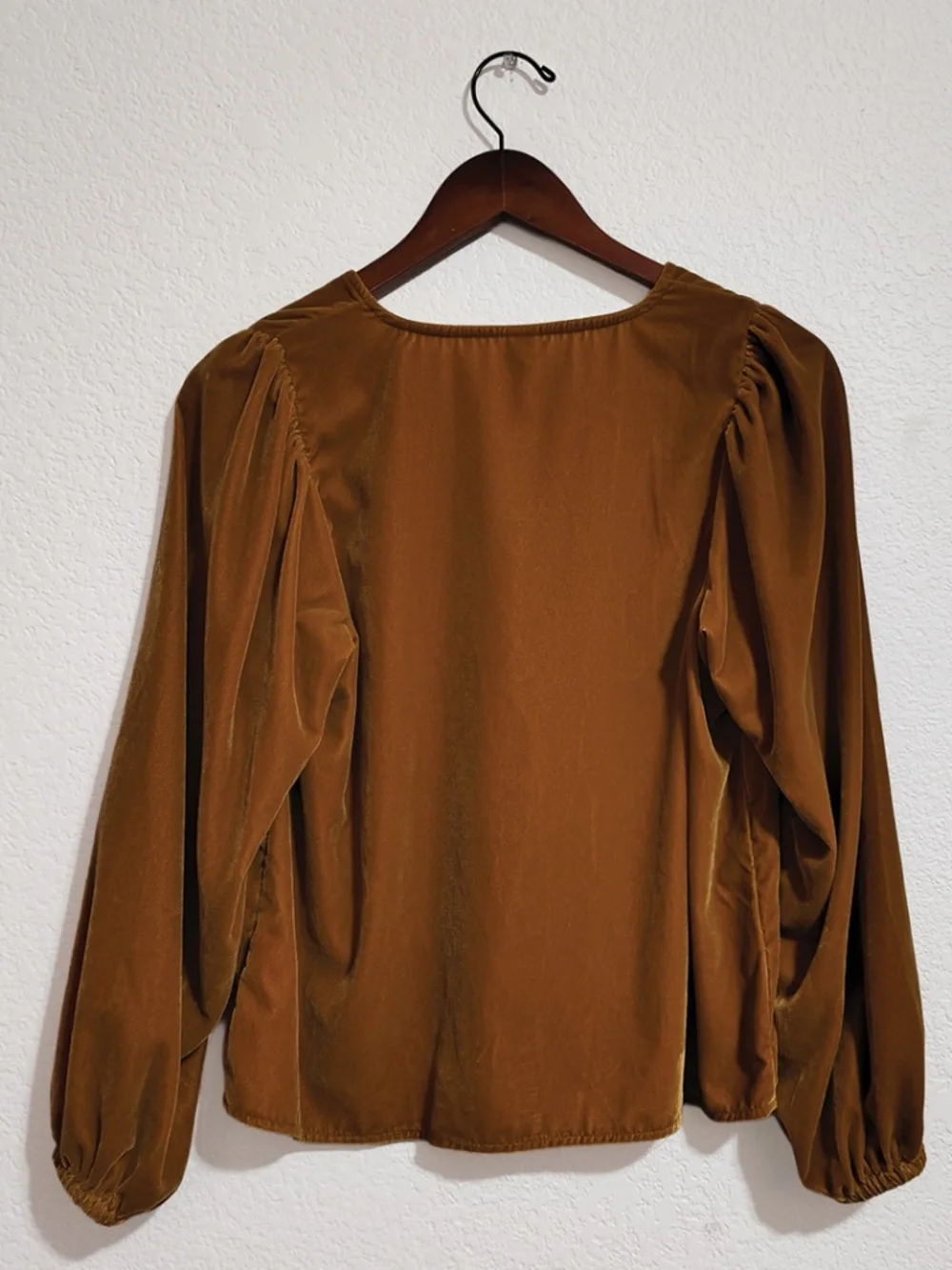 Old Navy Gold Velvet Small Blouse with Puff Sleeves V Neck Button Front Design